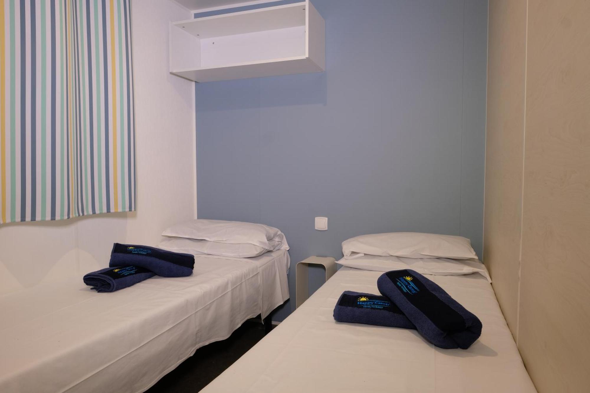 Happy Camp mobile homes in Castello Camping&Summer Resort Neos Marmaras Esterno foto