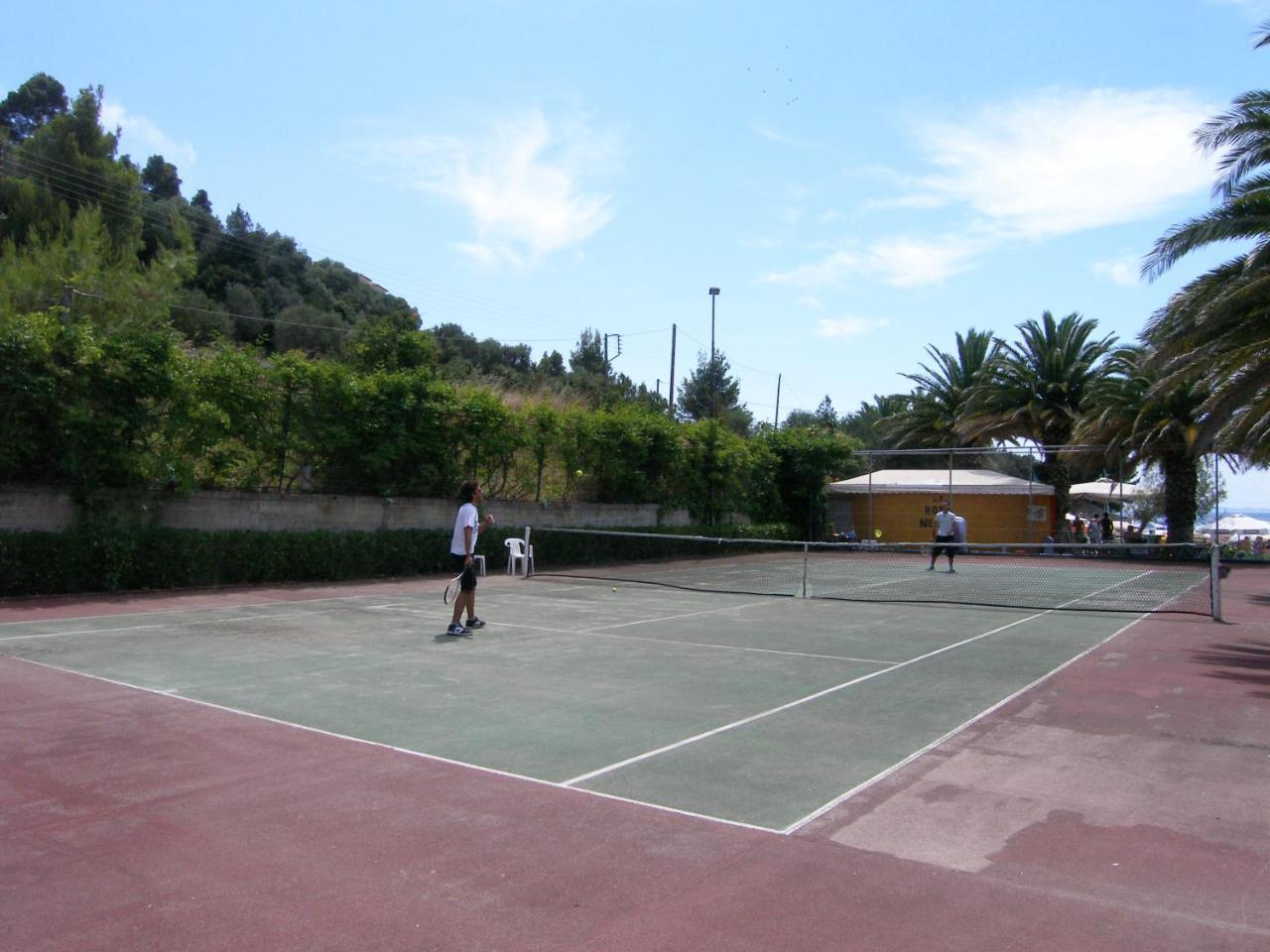 Happy Camp mobile homes in Castello Camping&Summer Resort Neos Marmaras Esterno foto